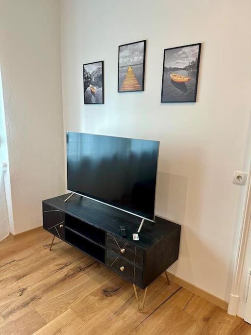 "Die Wohnung Neben Der Stadthalle" กราซ ภายนอก รูปภาพ